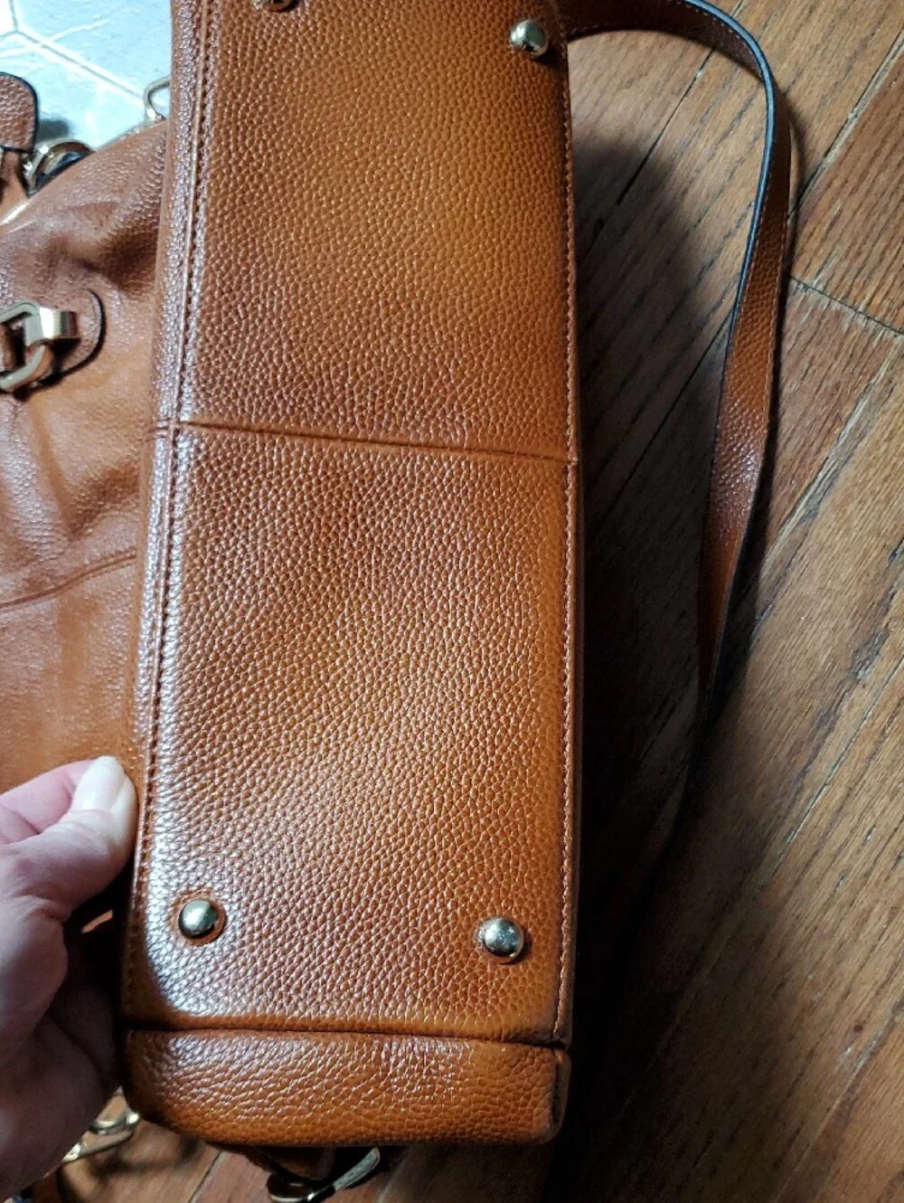 Leather Satchel Handbag in Brown - Classic Women's Bag